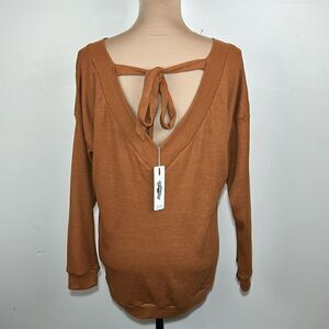 NWT thermal long sleeve shirt size small
